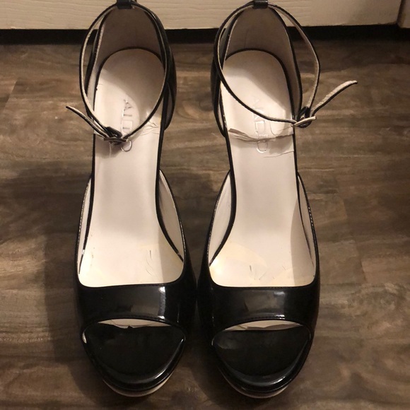 ALDO black patent leather peep toe heels pumps - Picture 5 of 9